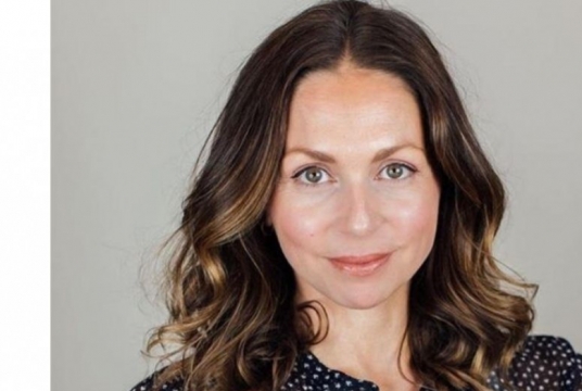 Chat with Abigail James: Does Collagen Really Work in Skincare? 